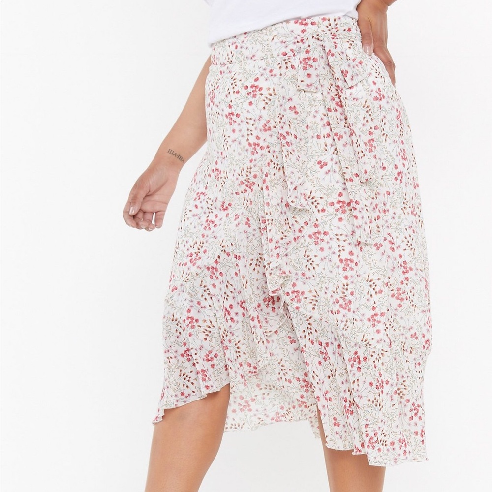 Nasty Gal Floral Wrap Midi Skirt - New w/o tags